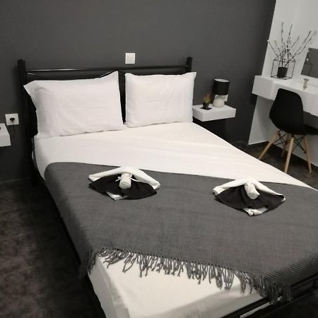 Comfortbnb -Sabbia Calda 8 Períssa Extérieur photo
